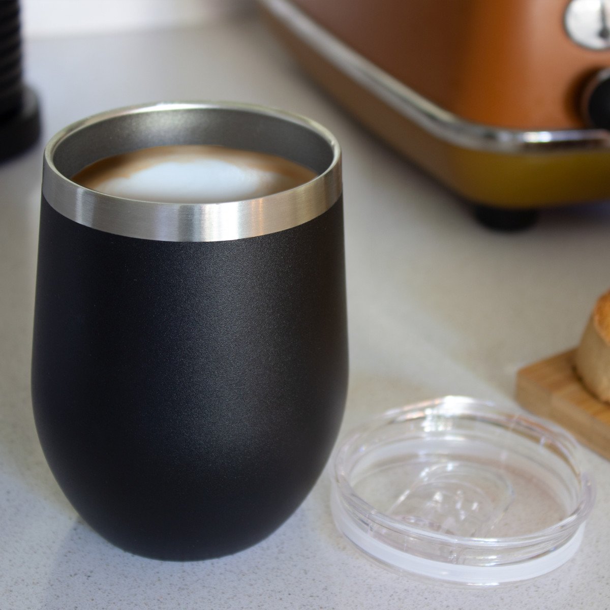 alt_-promocional_publicitario_mug_acero_inoxidable_T650_contexto-negro-1.jpg