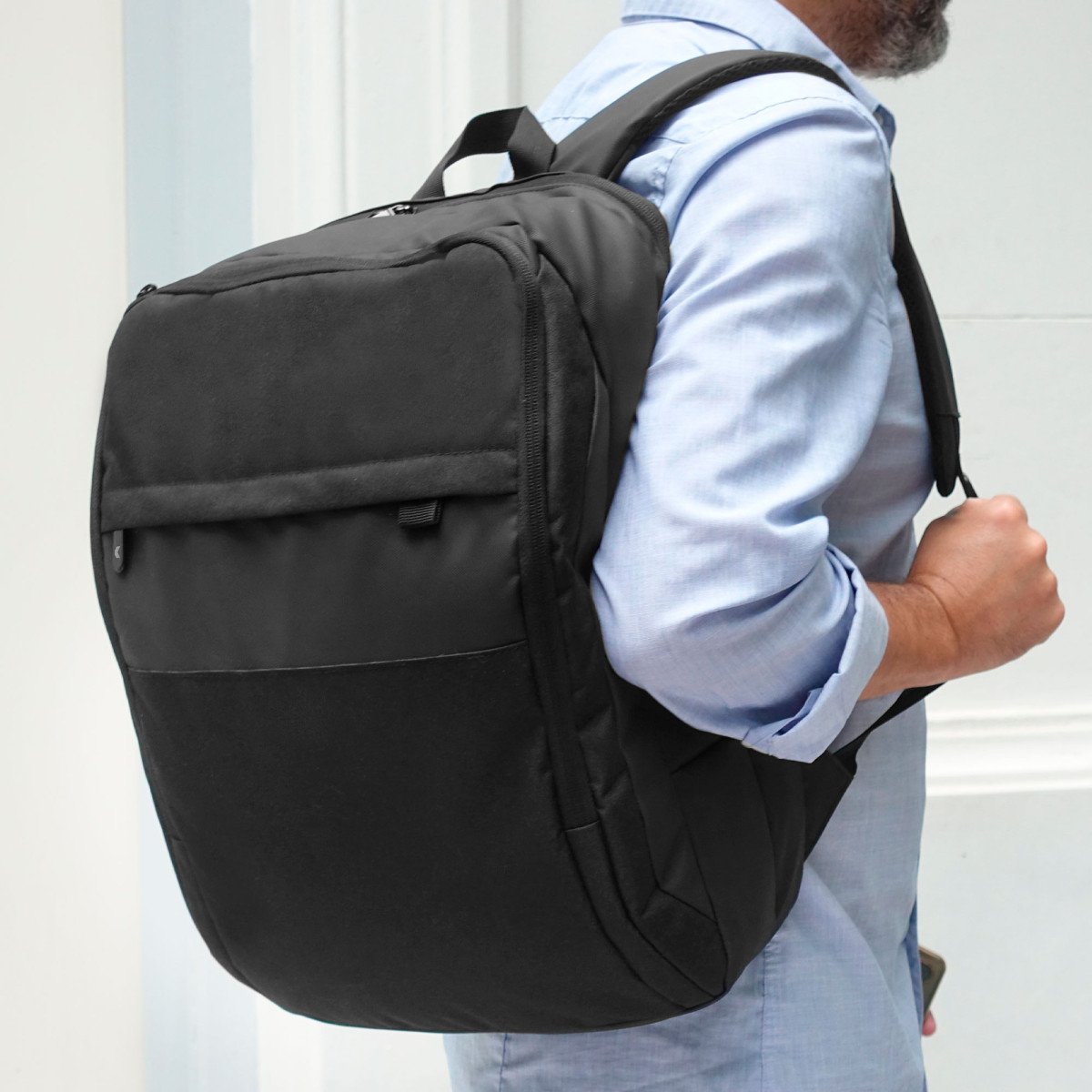 alt__promocional_publicitario_mochila_nomawalk__K7_contexto_2.jpg