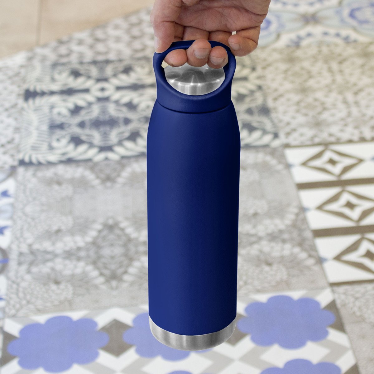 alt_promocional_publicitario_botella_nomawalk_K106_azul_6_contexto-1.jpg