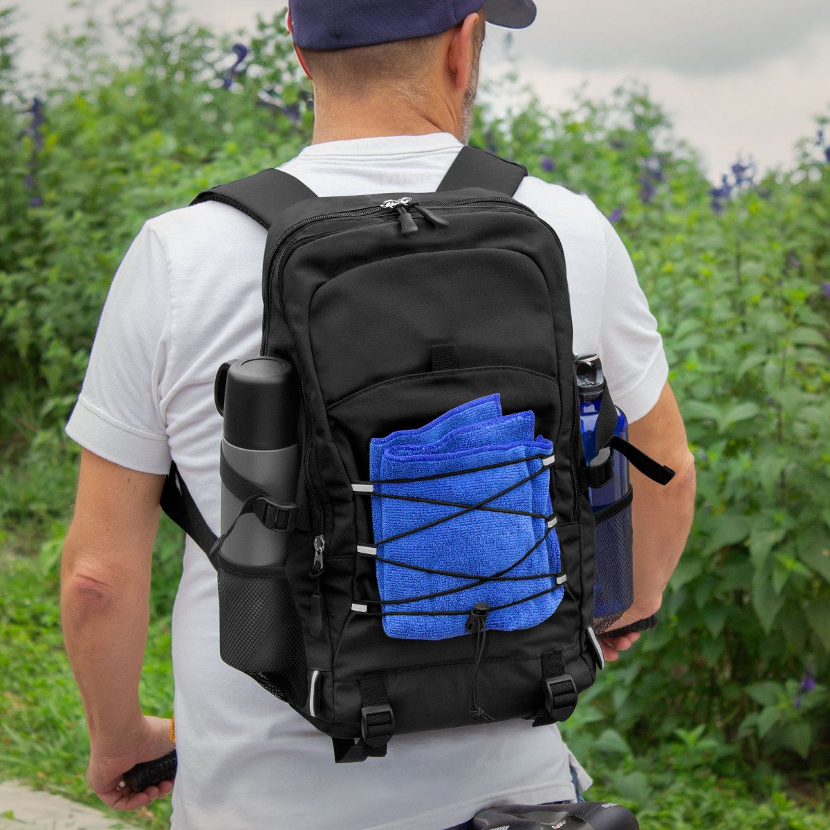 alt_promocional_publicitario_mochila_C563_negro-contexto-1-3.jpg