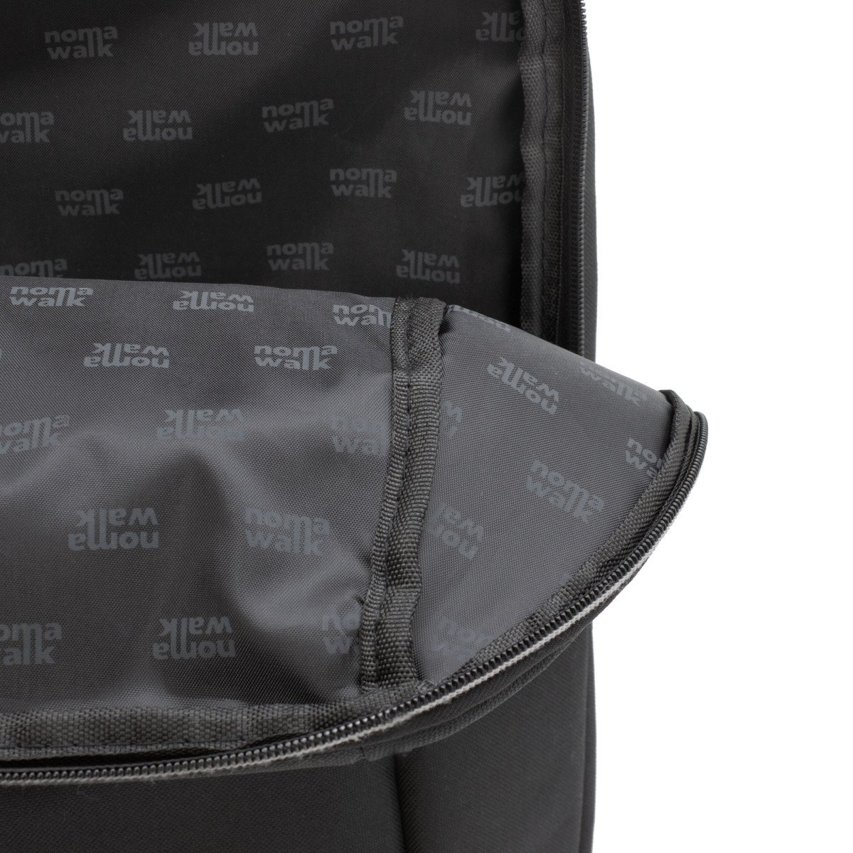alt_promocional_publicitario_mochila_nomawalk_K8_negro_zoom1-2.jpg