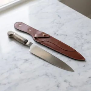 Cuchillo Xg Con Aplique En Vaina De Cuero