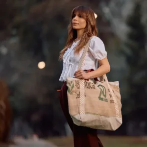 Tote Bag Yara Con Cierre