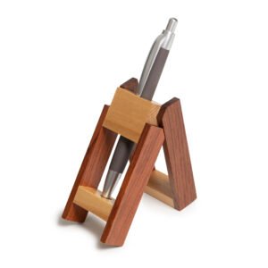 Porta bolígrafo de madera. (RM-20-1)