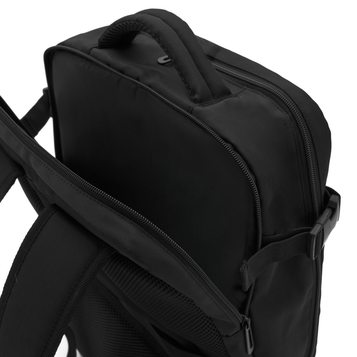 Mochila20FLIGHT20-20Negra202829292Cjpg-1722019108-1.jpg