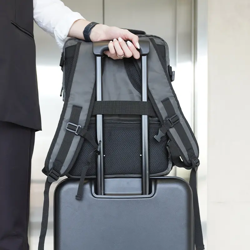 Mochila20FLIGHT20-20Negra202845292Cwebp-1727269889-1.webp
