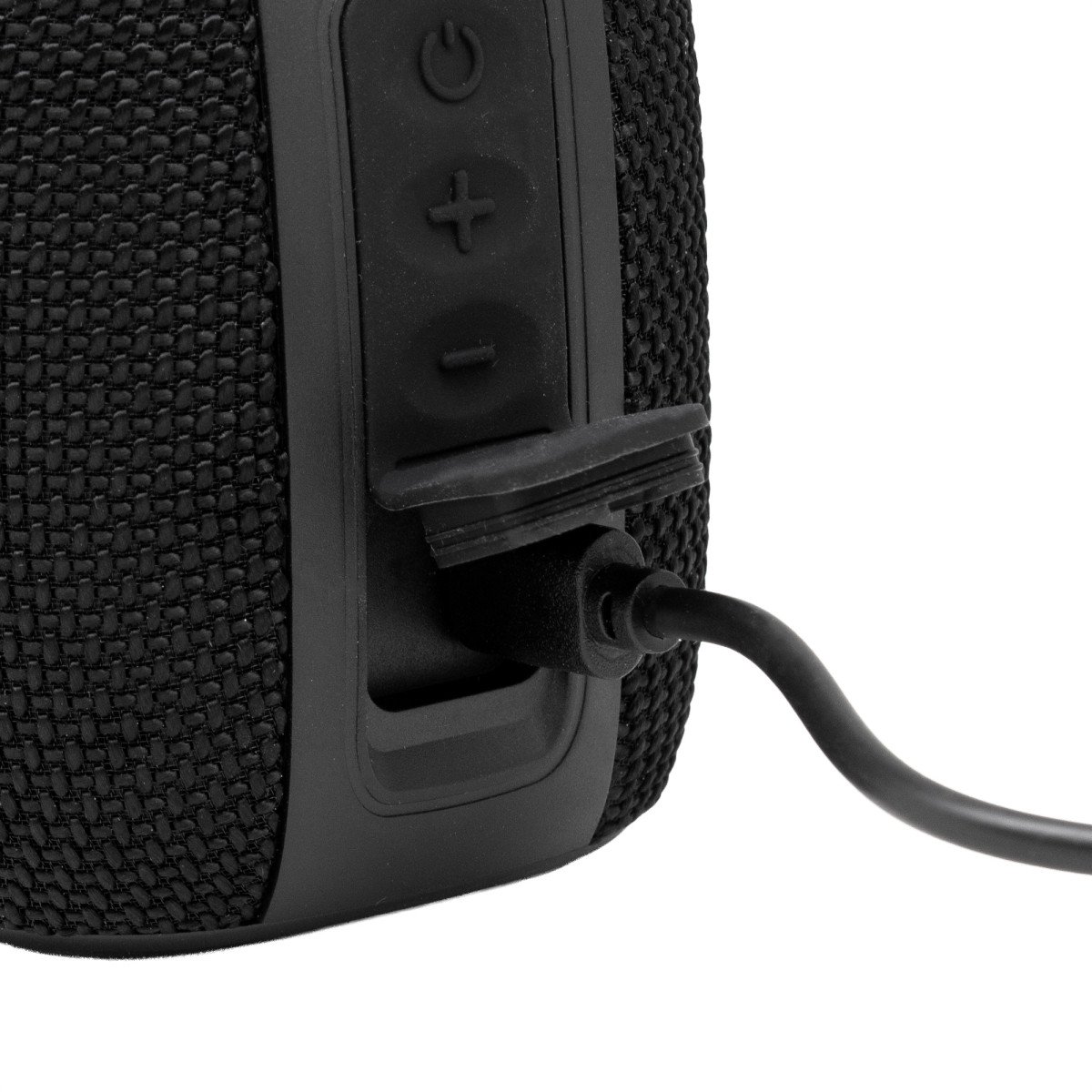 alt_-promocional_parlante_Bluetooth_EC792_detalle_Carga.jpg